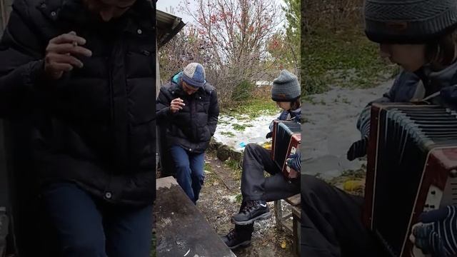 Закрытие дачного сезона. "иду курю" под гармошку ))) смотреть онлайн