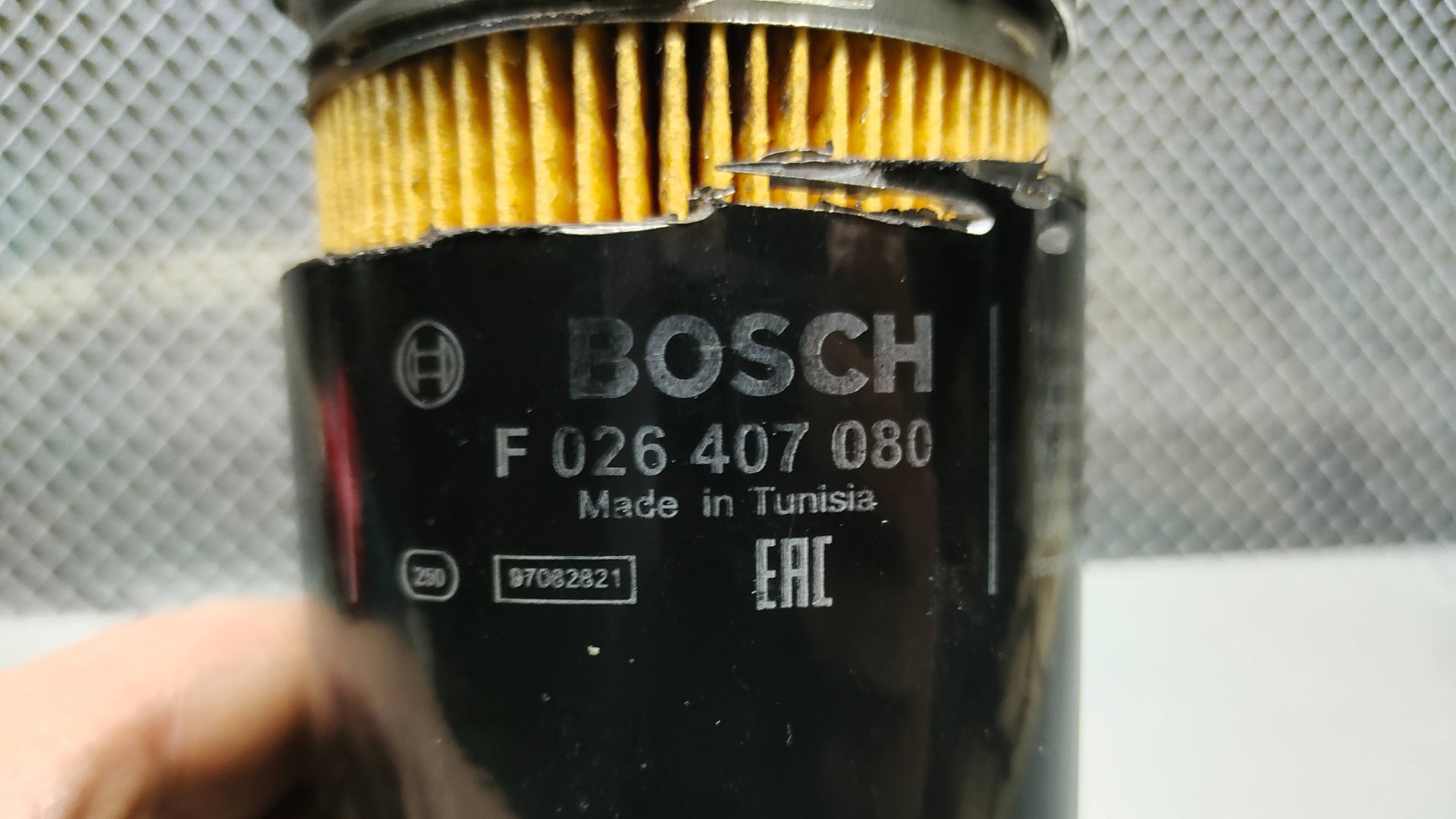 Масляный фильтр BOSCH F 026 407 080 смотреть онлайн