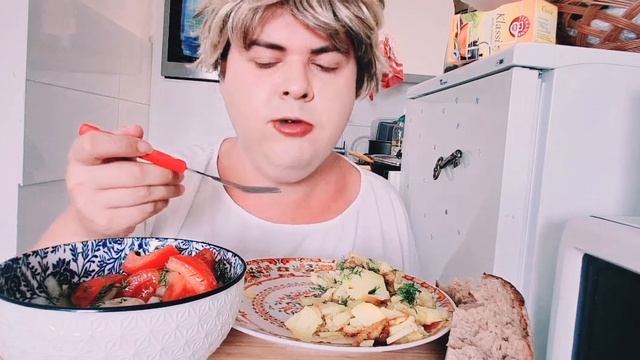 Мукбанг 😋 обжорство 😋 Новый имидж ,новая жизнь
