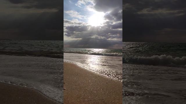 Купание в закате! #море #учкуевка смотреть онлайн