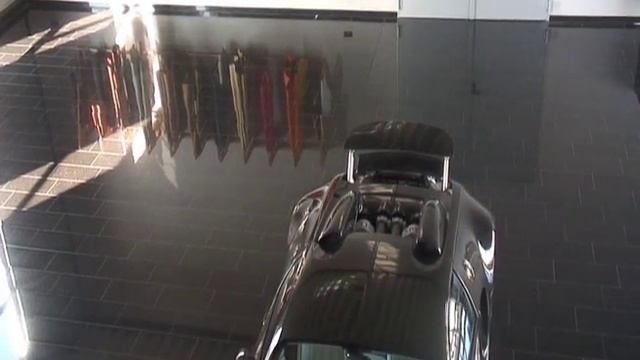 Tuned Bugatti Veyron - The Mansory Vincero, the world's only tuned Bugatti Veyron смотреть онлайн