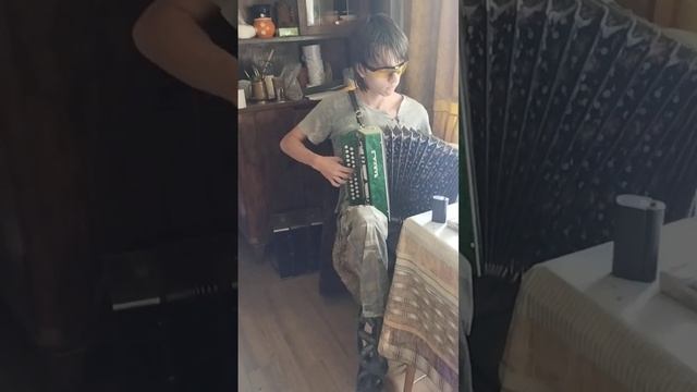 Котькина импровизация под названием "перекур на стройке" смотреть онлайн