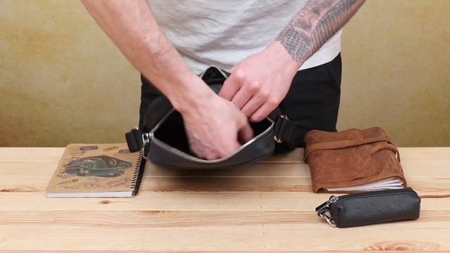 Обзор кожаной мужской сумки SHVIGEL 16331 смотреть онлайн