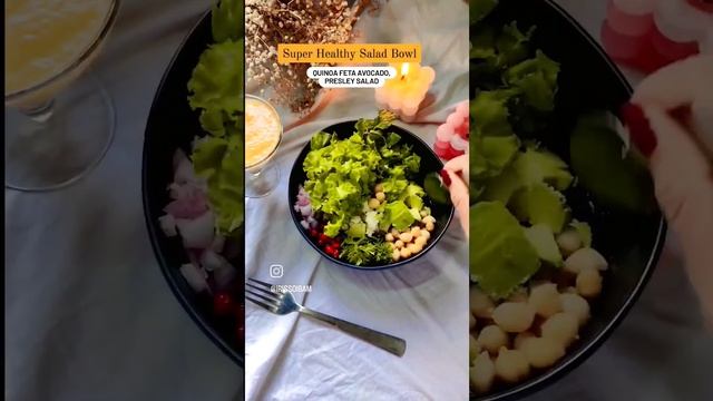 Healthy Salad: Quinoa, Feta, Chickpea, Parsley,Lectuse, Avocado etc #healthysalad #quinoasalad смотреть онлайн