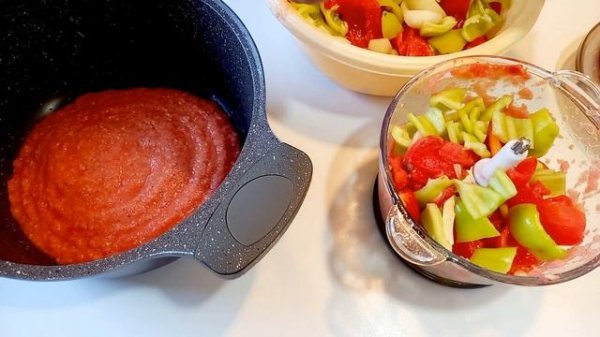 Соус из помидоров и перца / Tomato and pepper sauce