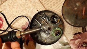 Китайский синий паяльник не паяет не плавит олово что делать ?