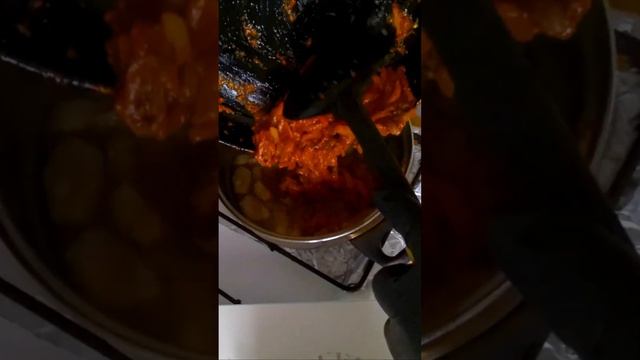 guliašas su troškintom daržovėm #chorts #mėsa смотреть онлайн