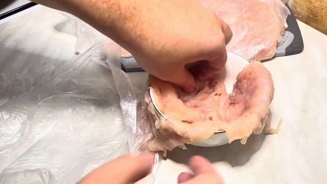 Зря раньше не готовил так. КУРИНАЯ ГРУДКА фаршированная с грибами, яйцами и луком. Правда вкусно! смотреть онлайн