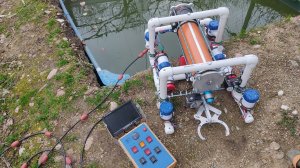 Подводный дрон из доступных материалов, первое погружение.