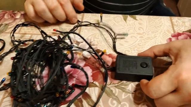 Как починить гирлянду если порвался провод с вилкой ? смотреть онлайн