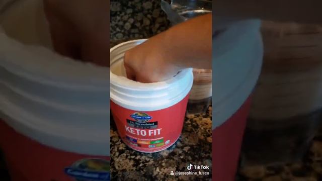 Keto Spinach Smoothie смотреть онлайн