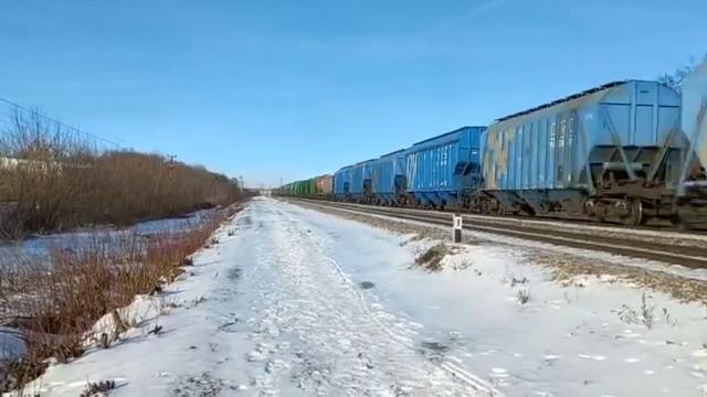 2ТЭ116У-0077 с грузовым поездом на перегоне Тамбов1-Цна смотреть онлайн