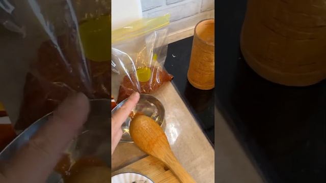 БАЗИЛИКОВЫЙ СОУС #овощи#шортс#видео#соусы#назиму#заготовки#еда#вкусно#супер#shorts#food#yummy#новое смотреть онлайн