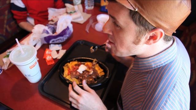 Small State Big Mistakes Episode 1: Nacho Bell Grande Cool Ranch Edition смотреть онлайн