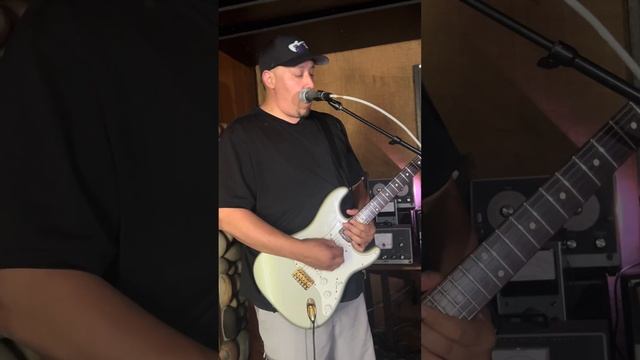 Blues Guitar Great from Chicago - Luke Pytel - Travelin' Man смотреть онлайн