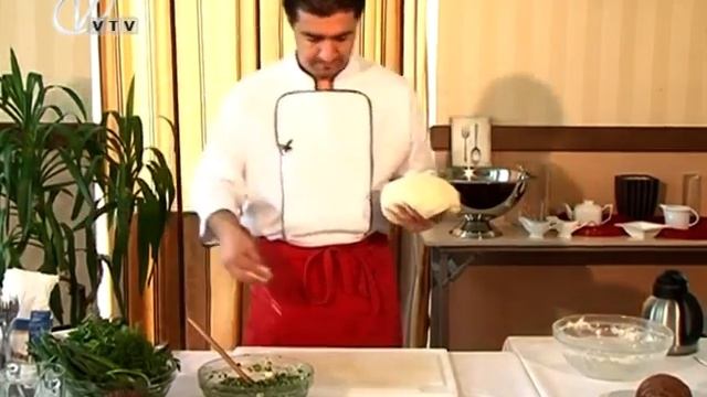 Рецептите на шеф Иванов. Пълнена питка със спанак смотреть онлайн