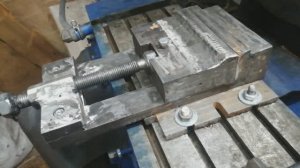 Тиски для фрезерного станка.своими руками.