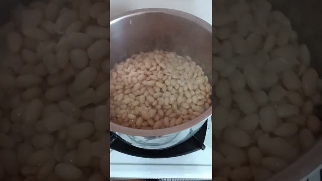 ГРЕЧЕСКАЯ ΦΑΣΟΛΑΔΑ : готовим Греческий суп из белой мелкой фасоли.Мой фирменный рецепт. смотреть онлайн