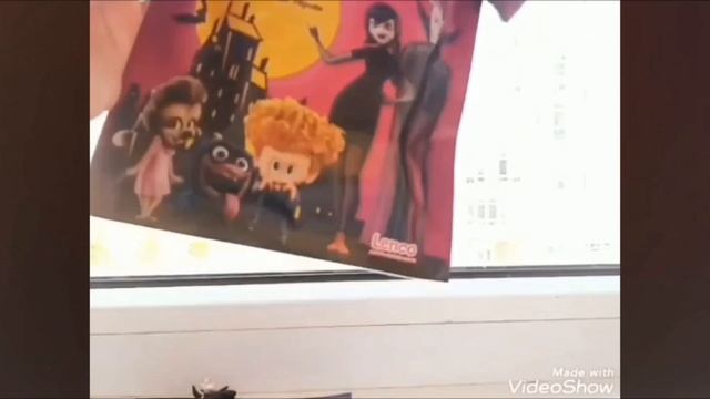 Распаковка сюрпризов по мультику "Монстры на каникулах" 🕷️ смотреть онлайн