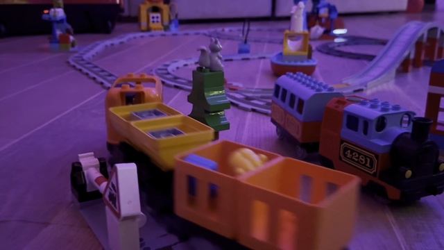 Железная дорога Lego Duplo