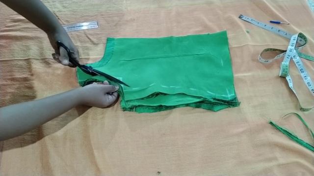 Beautiful crop top from used salwar смотреть онлайн