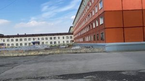 Норильск/ Солнечные улицы города/Аварийные дома.