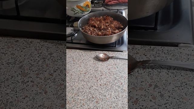 #гуляш#подлив#мясо#лук смотреть онлайн