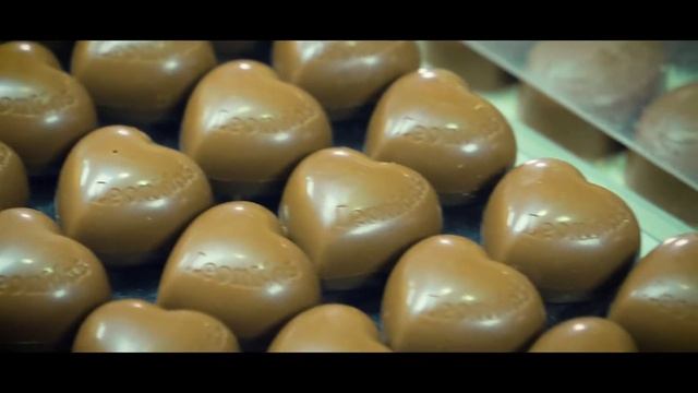 Leonidas Ciocolata Belgiana | Procese Praline смотреть онлайн