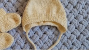 Шапочка/ чепчик спицами для новорождённых