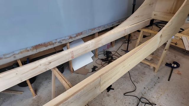 Hoisting a 120 Kg Cradle Box On Top of Our 50ft hull - Ep. 392 RAN Sailing смотреть онлайн
