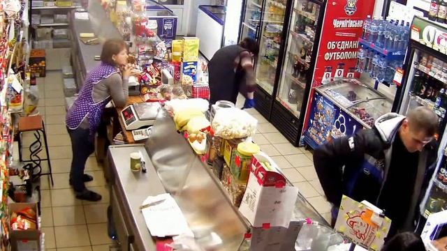 Кагарлик магазин "Селена" Травмат/водку. смотреть онлайн