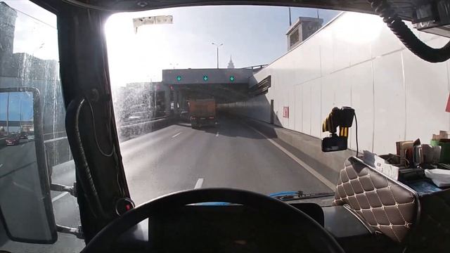 Выгрузка на «ТРЕХ ВОКЗАЛАХ». Обыскал авто РЭКС) смотреть онлайн