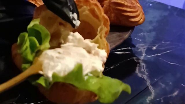 🦐"Волшебный Вкус: Профитроли с Креветками"👌#профитроли #простойрецепт #кулинария #морепродукты #еда смотреть онлайн