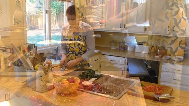 Caprese Appetizer 3 Ways & Knife Skills, Episode #6, Season 1 смотреть онлайн