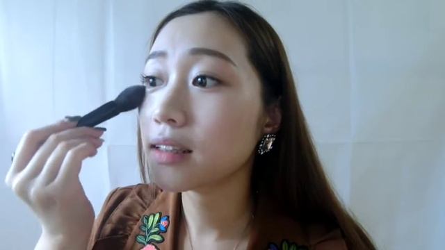 「GraceYue」生日妝容分享（邊聊天邊化妝❤️）Birthday Makeup смотреть онлайн