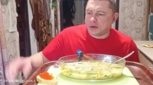 мукбанг/обжор/щи из свежей капусты/