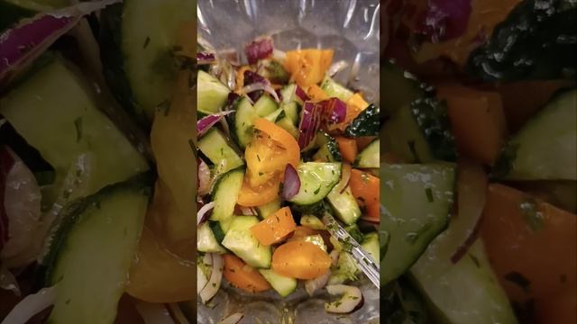 Простой и вкусный обед, курочка в духовке смотреть онлайн