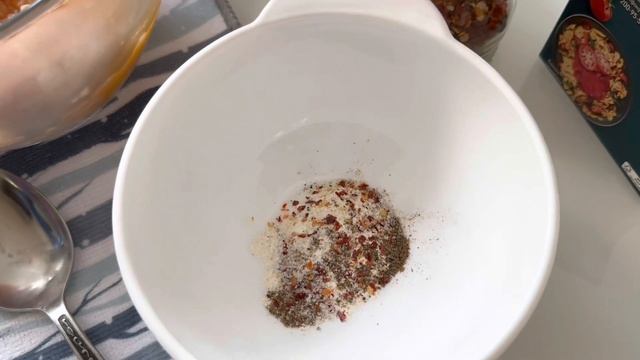 Тефтели ВКУСНЕЕ, чем в СТОЛОВОЙ 👍👍💪 Одобрено котом 🐈 Простое = вкусное! #готовимслюбовью❤️ смотреть онлайн
