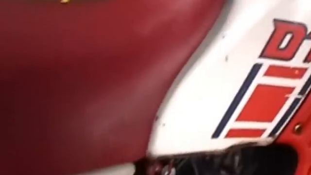 1984 Yamaha DT 200R смотреть онлайн