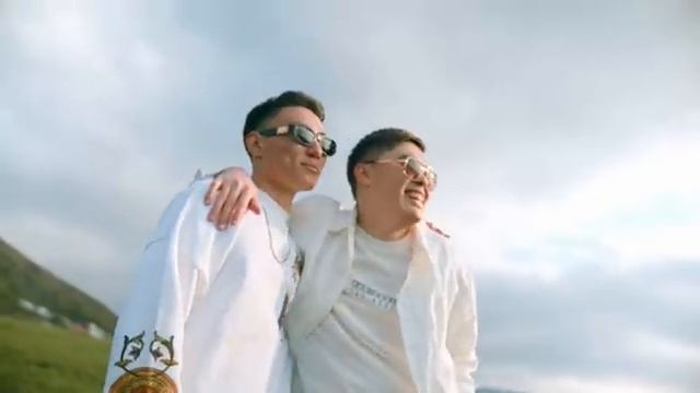 Песня - Эта девочка смотреть онлайн