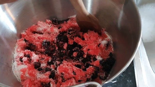 Panen Blackberry dan Bikin Selai Blackberry - Panen Yang Alam Kasih смотреть онлайн