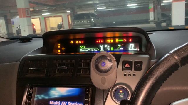 Ошибка дросселя P2111 TOYOTA Prius Alpha смотреть онлайн