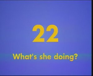 Gogo Loves English 22 - What's she doing