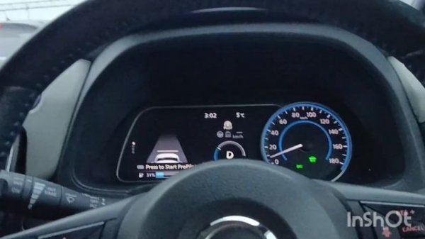 Nissan leaf ZE1 ProPilot в пробках Москвы