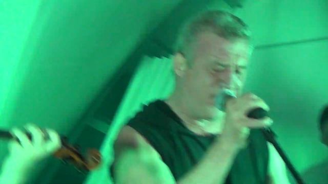 Группа впритык - Smell Like Teen Spirit смотреть онлайн