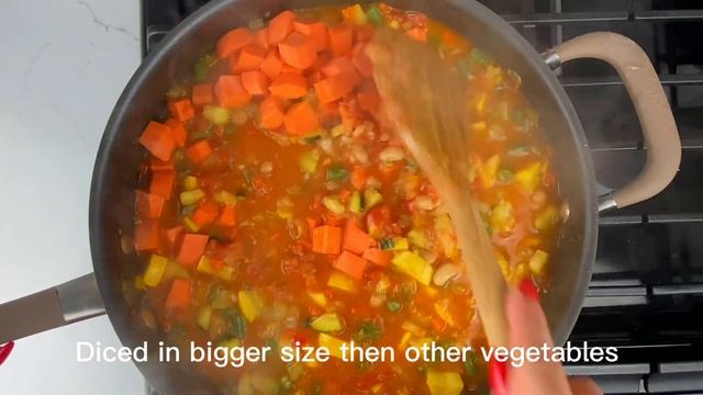 Italian Minestrone Soup/Most Flavorful Vegetable And Pasta Soup смотреть онлайн