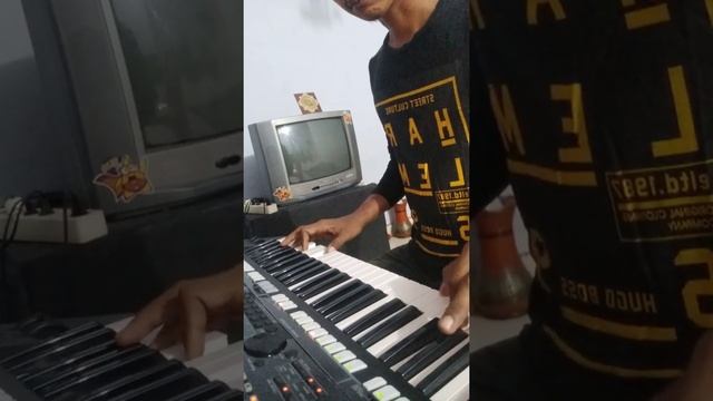 Yamaha psr775 смотреть онлайн