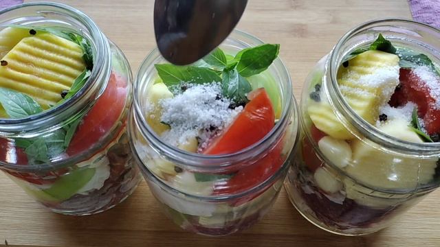 БОНКАДА МАЗЗАЛИ КЕЧКИ ТАОМ//ОЧЕНЬ ВКУСНЫЙ УЖИН В БАНКЕ... смотреть онлайн