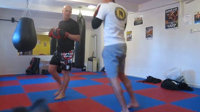 IMPERIAL GYM- Pavol Biskup- BOXING COMBO 3 смотреть онлайн