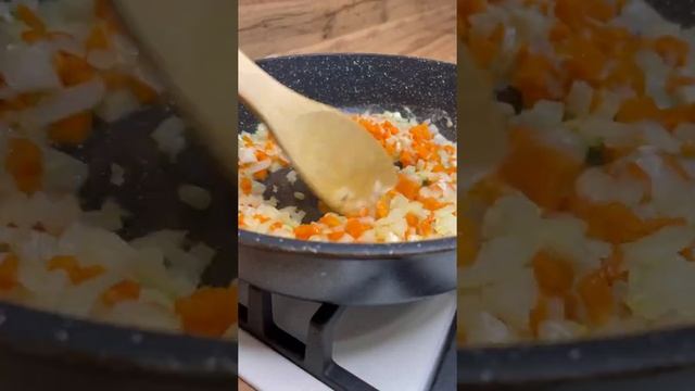 Самый лёгкий сырный суп. Это очень вкусный рецепт. Подпишись чтобы не пропустить лучшие рецепты! смотреть онлайн